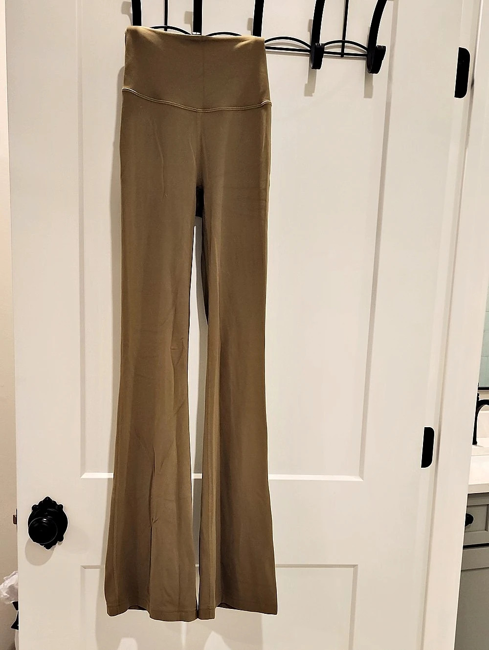 lululemon Groove Pant Wide Leg Pants Olive Green Size 0 Like New